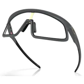 Очки Oakley Rslv (Линза: Clear to Black Iridium Photochromic) n/a matte carbon 4