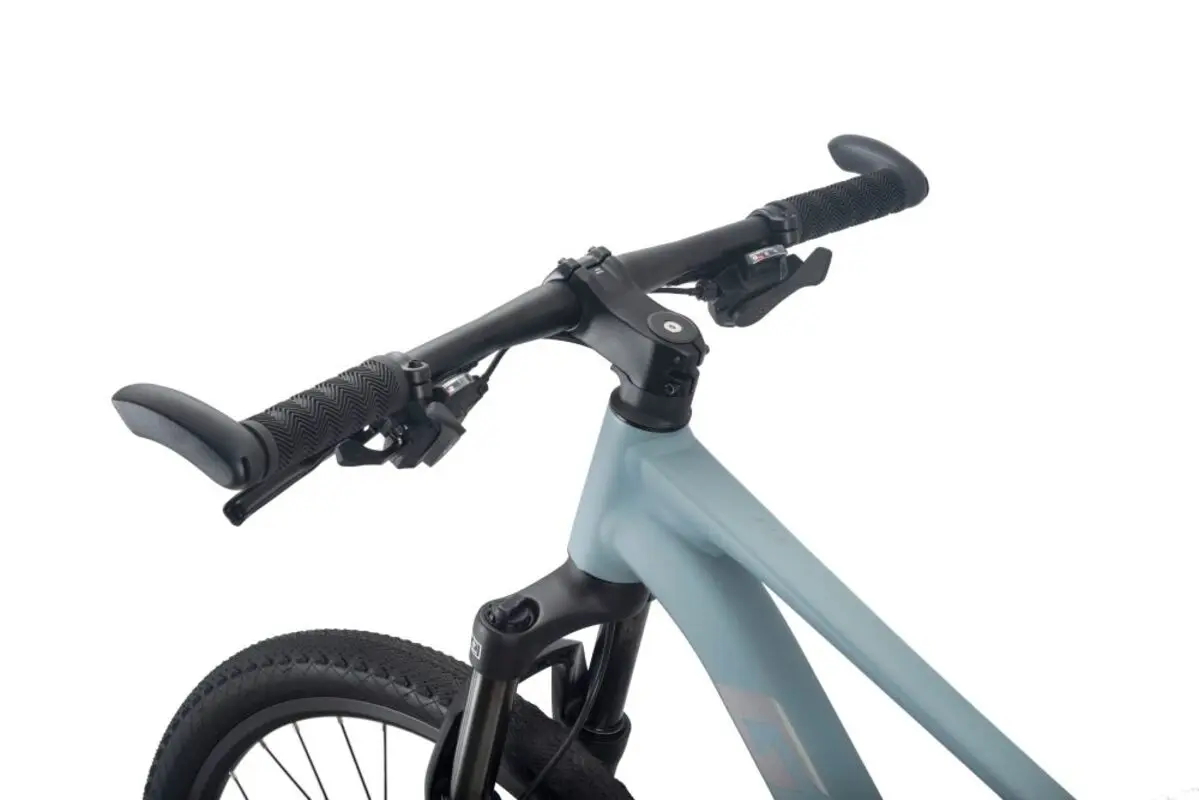 Горный велосипед Giant АТХ 830 L 29 ( 19 ) матово-голубой 2