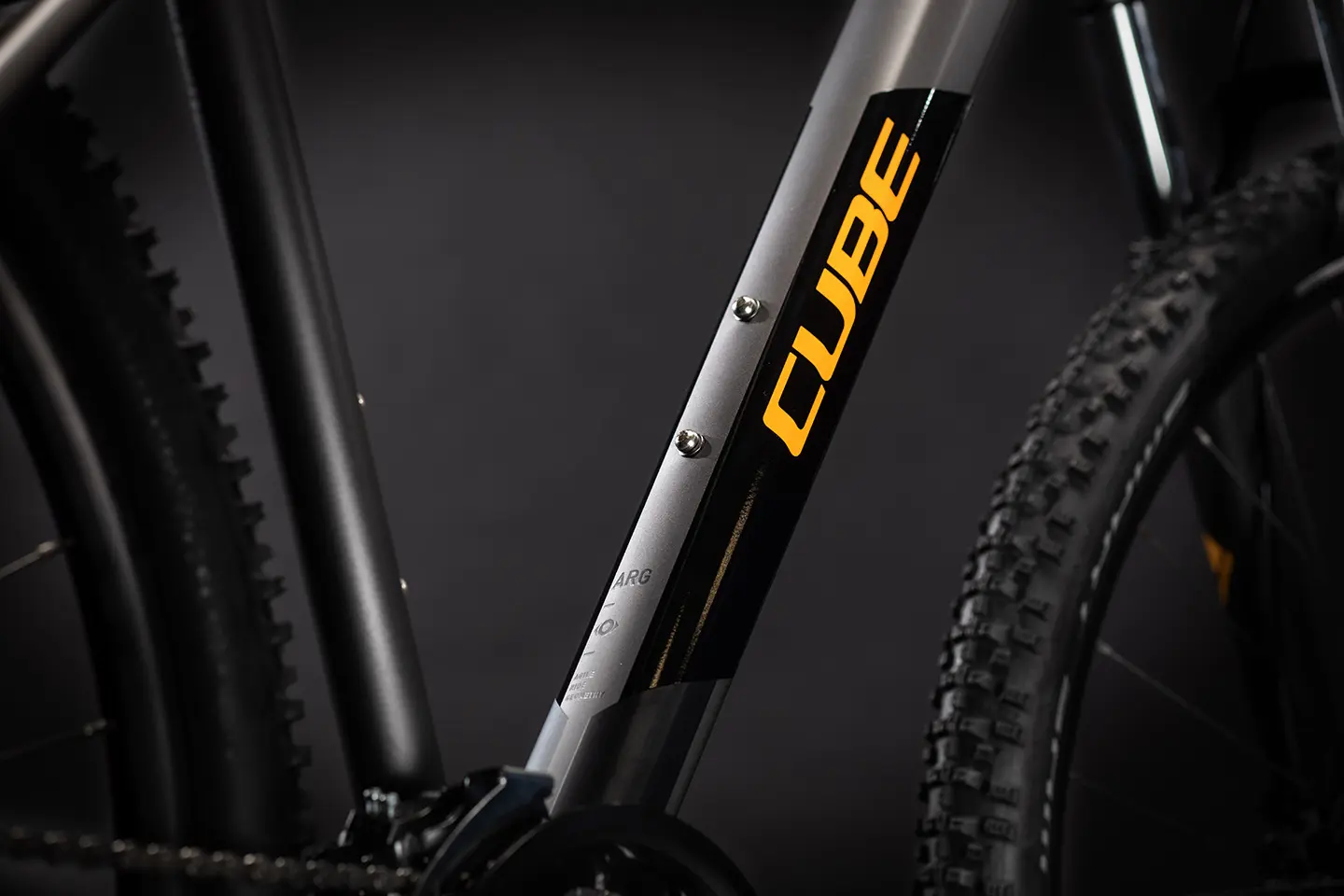 Велосипед Cube Aim Race 27,5" 2021 (серо/оранж) 16" 2