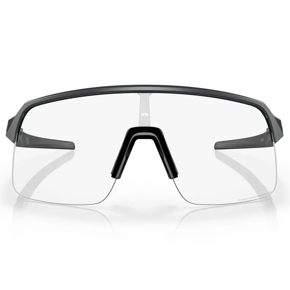 Очки Oakley Sutro Lite (Линза: Clear to Black Iridium Photochromic) n/a matte carbon 2
